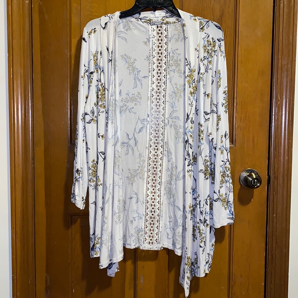 White Floral Cardigan